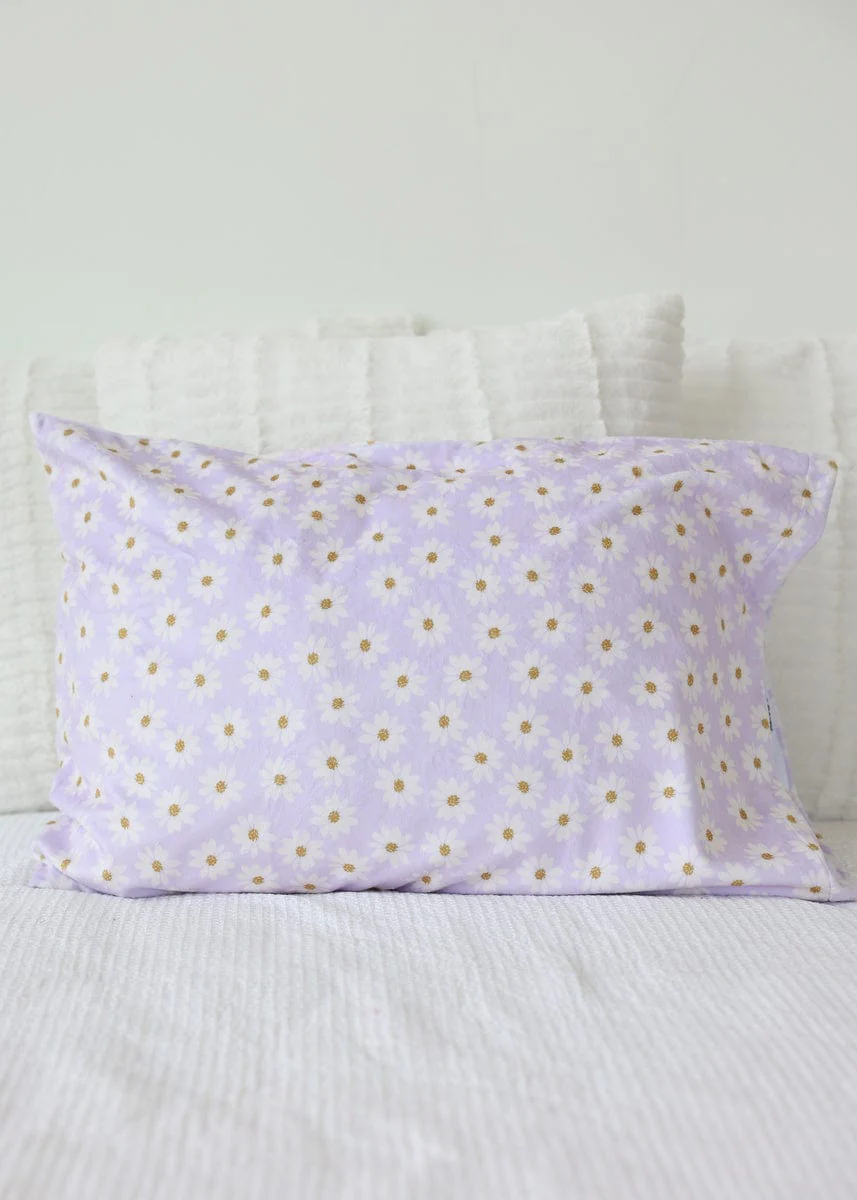 Lavender Daisy Blanket - Image 3