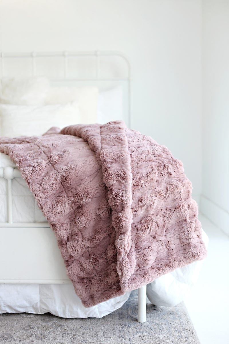 Ultra Sorbet Dusty Orchid Blanket - Image 4