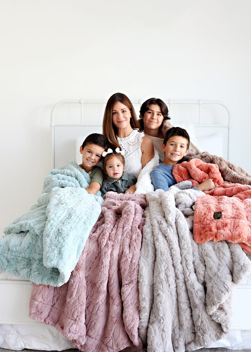 Ultra Sorbet Dusty Orchid Blanket - Image 5